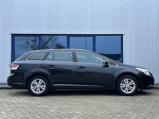 Occasion Toyota Avensis 147 PK (108 kW) 2009 Zwart Stationwagen
