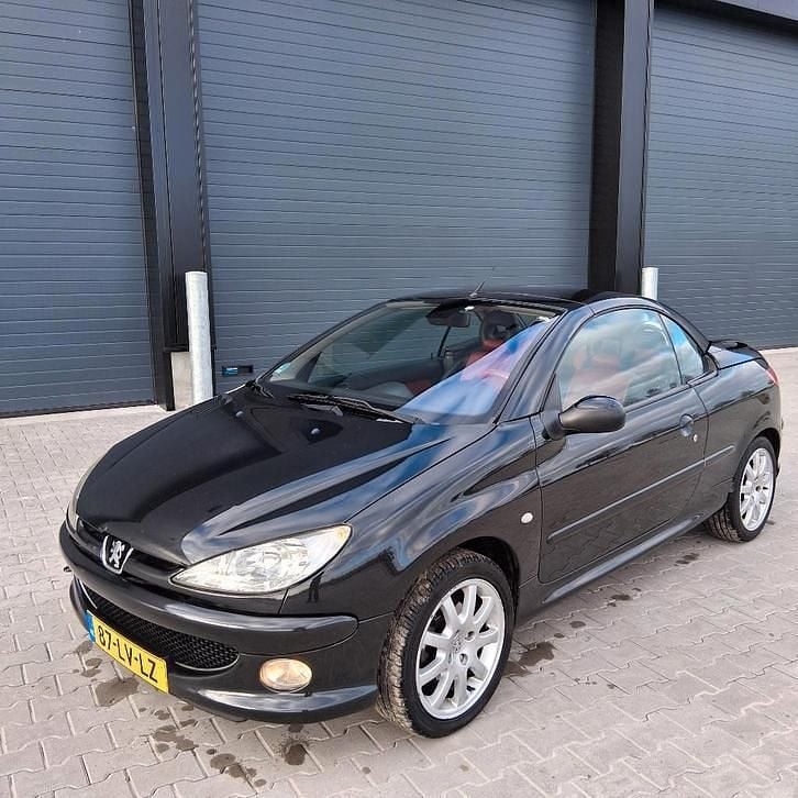 Occasion Peugeot 206 CC 136 PK (100 kW) 2003 Cabriolet