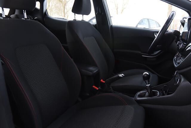 Occasion Ford Fiesta ST-Line 101 PK (74 kW) 2019 Blauw Hatchback