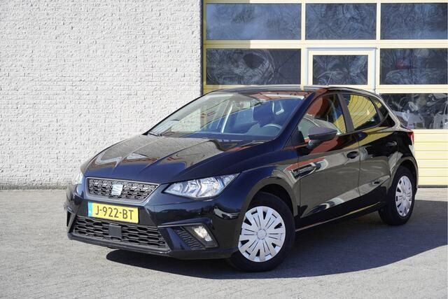 Zwart, metallic lak Gebruikt 2020 Seat Ibiza Reference Hatchback | € 10.950 (Goede deal) - Afbeelding 1/4