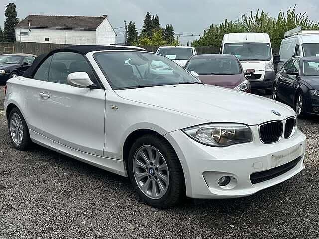 Wit Occasion 2012 BMW 120 Cabriolet Comfort Edition Cabriolet | € 7.990 - Afbeelding 1/4