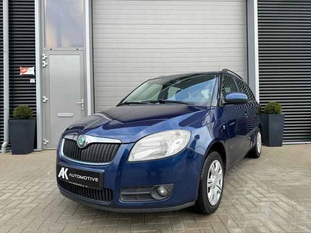 Blauw Gebruikt 2009 Skoda Fabia Ambiente Stationwagen | € 2.750 (Eerlijke prijs) - Afbeelding 1/4