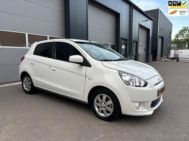 Wit Gebruikt 2014 Mitsubishi Space Star Instyle Hatchback | € 7.995 (Goede deal) - Afbeelding 1/4
