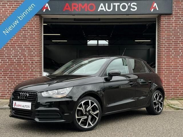 Zwart Gebruikt 2014 Audi A1 Attraction Hatchback | € 9.250 (Eerlijke prijs) - Afbeelding 1/4