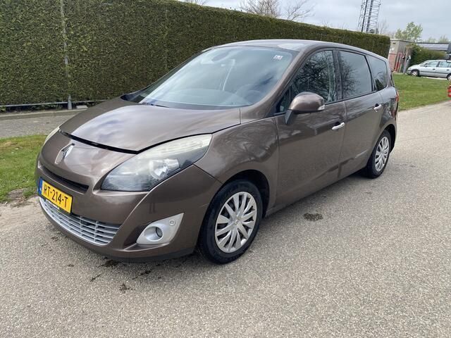 Bruin Gebruikt 2011 Renault Grand Scénic III Bose Edition MPV | € 1.899 (Super prijs) - Afbeelding 1/4