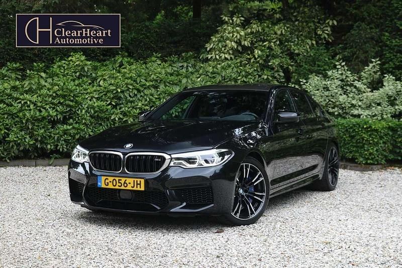 Zwart Gebruikt 2019 BMW M5 Comfort Edition Sedan | € 68.500 - Afbeelding 1/4