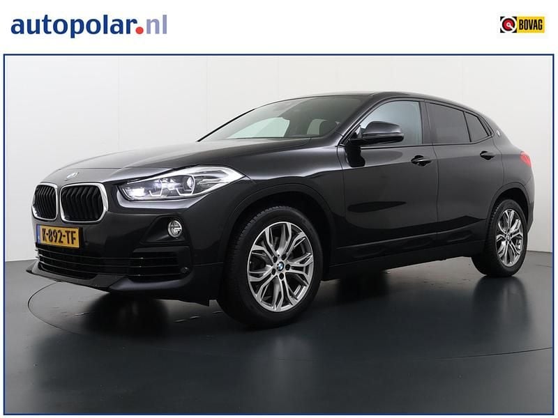 Zwart Gebruikt 2019 BMW X2 Executive SUV | € 24.450 (Eerlijke prijs) - Afbeelding 1/4