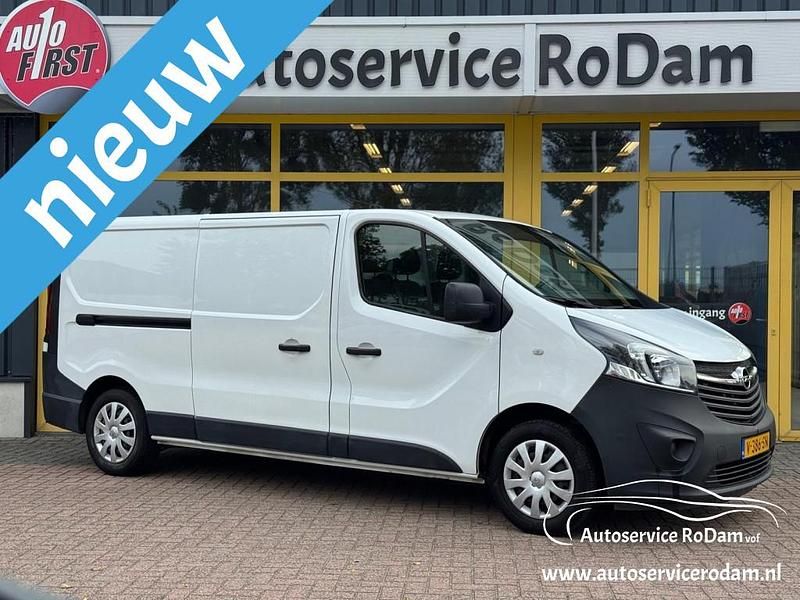Overig Occasion 2017 Opel Vivaro MPV | € 13.250 (Duur) - Afbeelding 1/4