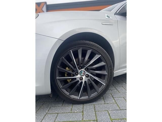Afbeelding 4/4