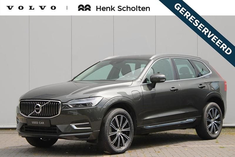 Grijs Gebruikt 2017 Volvo XC60 Inscription SUV | € 34.950 (Eerlijke prijs) - Afbeelding 1/4