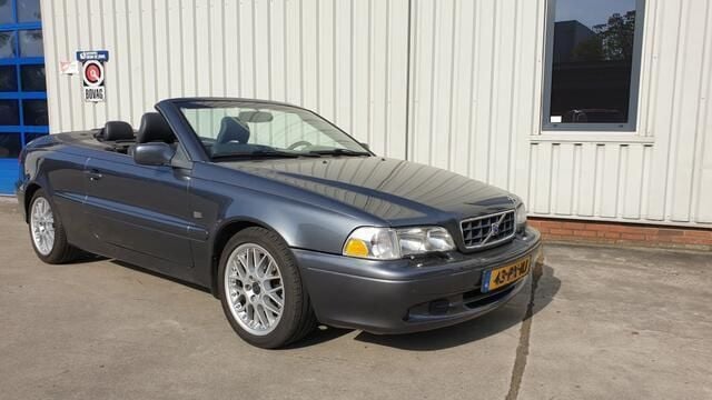 Grijs Gebruikt 2005 Volvo C70 Stationwagen | € 6.950 (Duur) - Afbeelding 1/4
