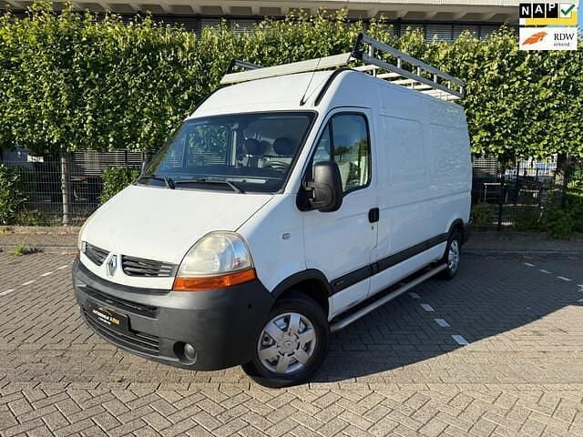 Wit Gebruikt 2010 Renault Master Van | € 4.499 - Afbeelding 1/4