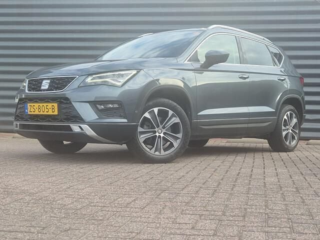 Grijs Gebruikt 2019 Seat Ateca Business SUV | € 18.450 (Goede deal) - Afbeelding 1/4