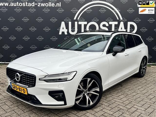 Wit Occasion 2020 Volvo V60 Stationwagen | € 22.995 (Duur) - Afbeelding 1/4