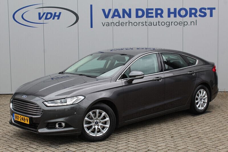 Grijs Gebruikt 2016 Ford Mondeo Titanium Hatchback | € 10.950 (Goede deal) - Afbeelding 1/3