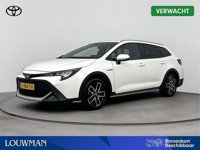 Pure white (licht wit) Gebruikt 2020 Toyota Corolla Stationwagen | € 20.945 (Duur) - Afbeelding 1/3