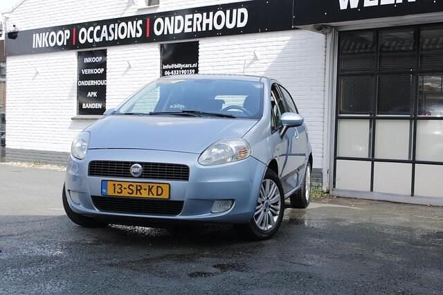 Blauw Gebruikt 2006 Fiat Grande Punto Hatchback | € 1.750 (Eerlijke prijs) - Afbeelding 1/4