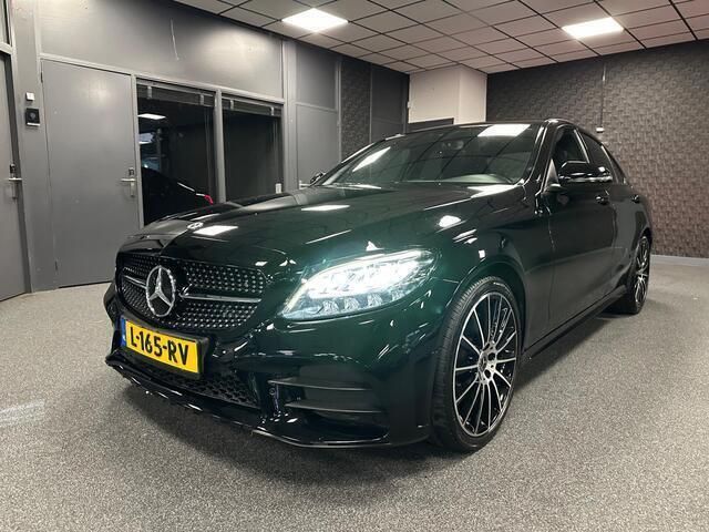 Zwart Gebruikt 2019 Mercedes C200 Premium Plus Sedan | € 26.500 (Duur) - Afbeelding 1/4