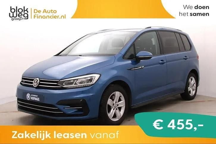 Blauw Occasion 2019 VW Touran Highline MPV | € 26.750 (Eerlijke prijs) - Afbeelding 1/4