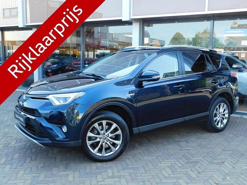 Blauw Gebruikt 2017 Toyota RAV4 Hybrid Executive SUV | € 26.900 (Eerlijke prijs) - Afbeelding 1/4