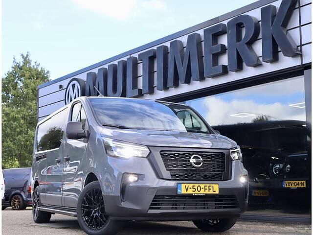 Grijs Gebruikt 2024 Nissan Primastar MPV | € 38.845 - Afbeelding 1/4