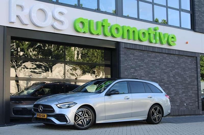 Grijs Gebruikt 2022 Mercedes C200 AMG line Stationwagen | € 34.450 (Eerlijke prijs) - Afbeelding 1/4