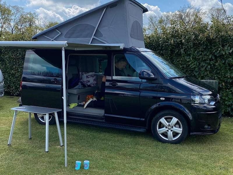 Zwart Gebruikt 2013 VW California California Van | € 42.500 - Afbeelding 1/4