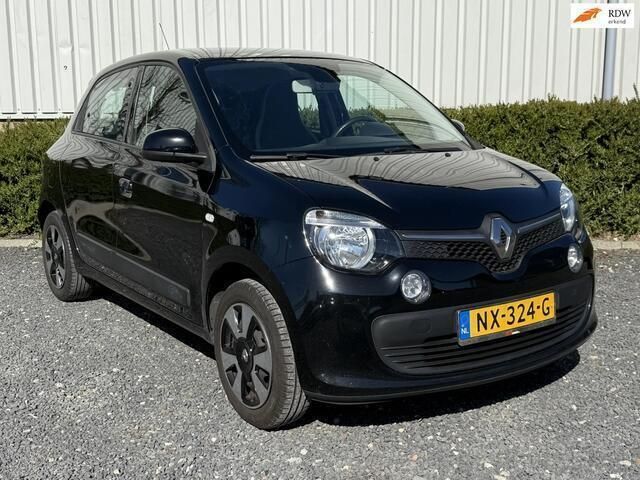 Zwart Gebruikt 2017 Renault Twingo Collection Hatchback | € 5.250 (Eerlijke prijs) - Afbeelding 1/4