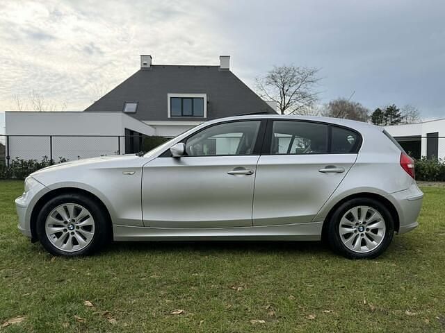 Occasion BMW 118 Executive 143 PK (105 kW) 2007 Grijs (metallic) Hatchback