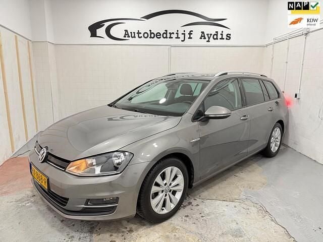 Grijs (metallic) Occasion 2016 VW Golf VII Stationwagen | € 9.950 (Goede deal) - Afbeelding 1/4