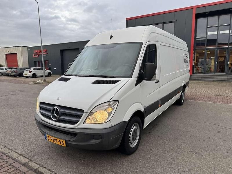 Wit Gebruikt 2010 Mercedes Sprinter Van | € 14.520 (Duur) - Afbeelding 1/4