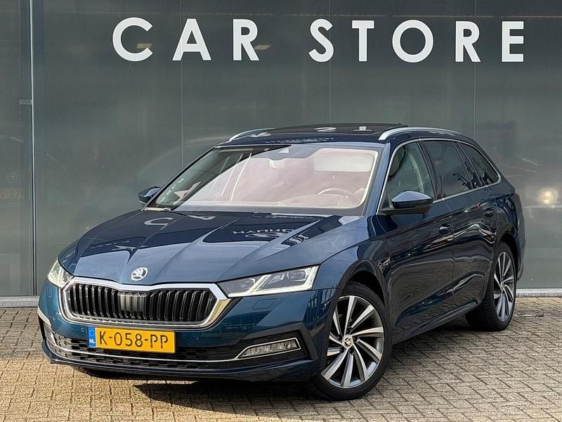 Blauw Occasion 2021 Skoda Octavia Business Line Stationwagen | € 17.744 (Eerlijke prijs) - Afbeelding 1/4