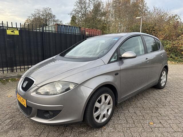 Grijs Gebruikt 2006 Seat Altea Stylance MPV | € 750 (Super prijs) - Afbeelding 1/4