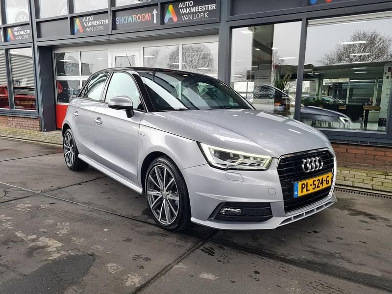 Grijs Occasion 2017 Audi A1 Sportback S-Line Hatchback | € 14.990 (Eerlijke prijs) - Afbeelding 1/4