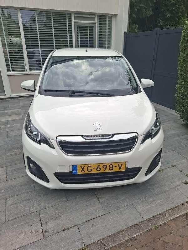 Wit Gebruikt 2019 Peugeot 108 Active Hatchback | € 6.200 (Goede deal) - Afbeelding 1/4