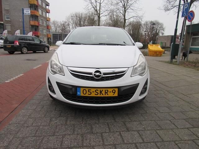 Occasion Opel Corsa Edition 95 PK (69 kW) 2011 Wit Hatchback