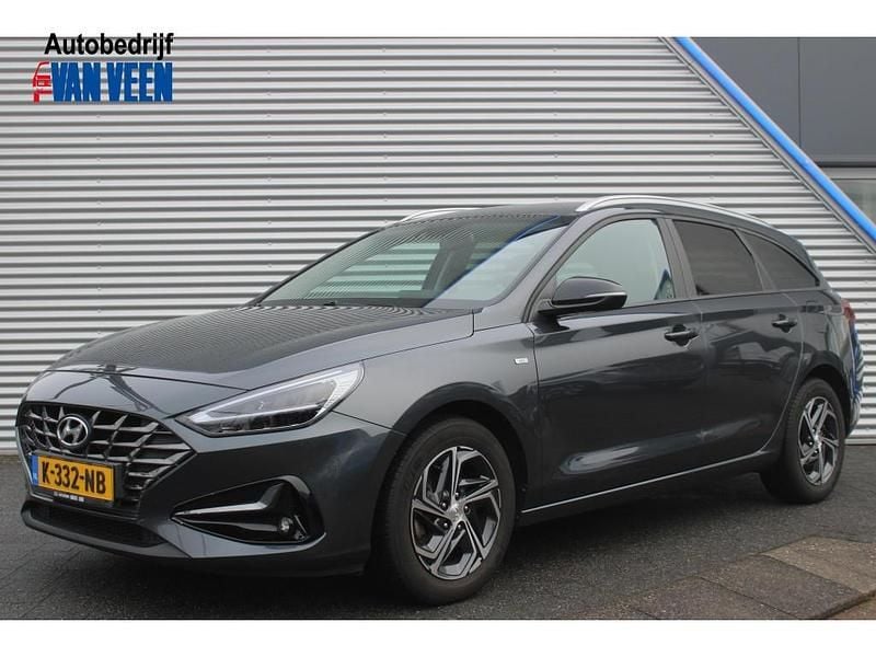Grijs Occasion 2021 Hyundai i30 Comfort Stationwagen | € 18.690 (Eerlijke prijs) - Afbeelding 1/4