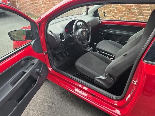 Occasion VW up! 60 PK (44 kW) 2014 Rood Hatchback