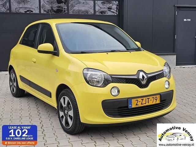 Geel Occasion 2015 Renault Twingo Expression Hatchback | € 5.499 (Eerlijke prijs) - Afbeelding 1/4