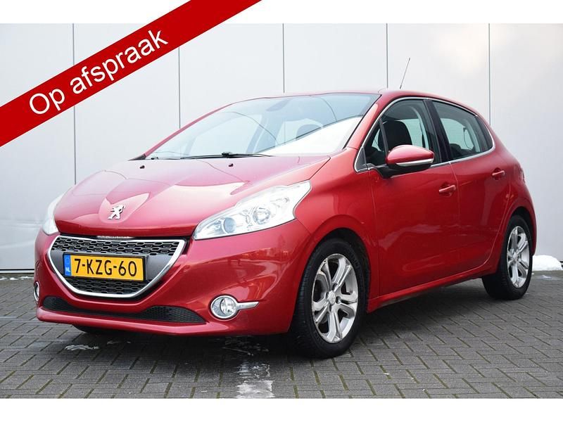 Occasion Peugeot 208 Allure 120 PK (88 kW) 2013 Rood Hatchback
