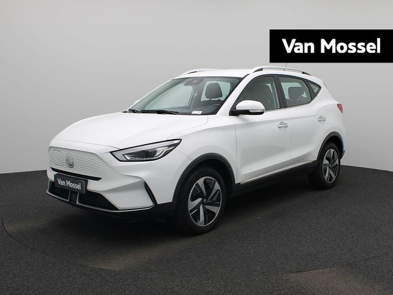 Wit Gebruikt 2023 MG ZS Comfort Sedan | € 20.900 (Eerlijke prijs) - Afbeelding 1/4