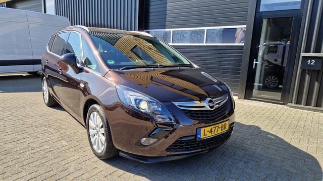 Bruin Gebruikt 2015 Opel Zafira Tourer Cosmo MPV | € 7.999 (Eerlijke prijs) - Afbeelding 1/4