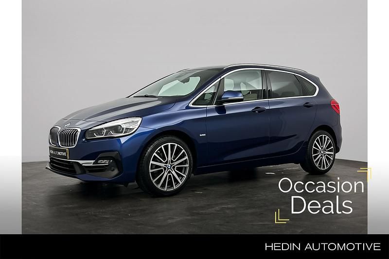 Blauw Occasion 2018 BMW 220 Executive Stationwagen | € 21.880 (Eerlijke prijs) - Afbeelding 1/4