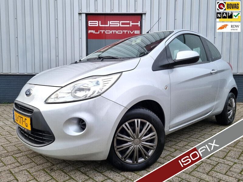 Grijs Gebruikt 2016 Ford Ka Style Hatchback | € 5.995 (Eerlijke prijs) - Afbeelding 1/4