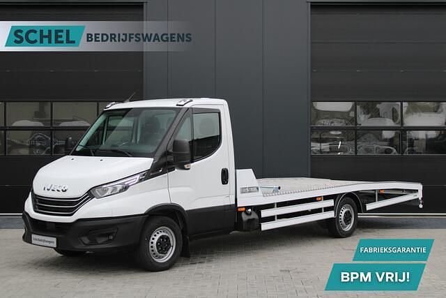 Wit Occasion 2024 Iveco Daily Van | € 49.950 (Iets duurder) - Afbeelding 1/4