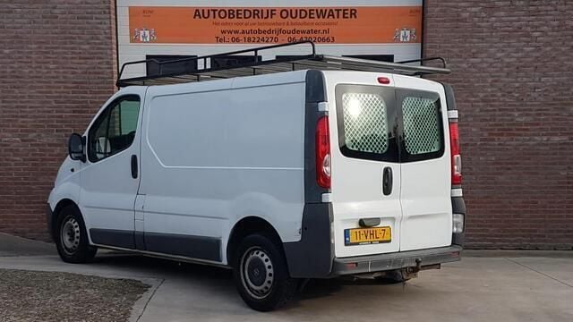 Occasion Opel Vivaro 90 PK (66 kW) 2007 Wit MPV