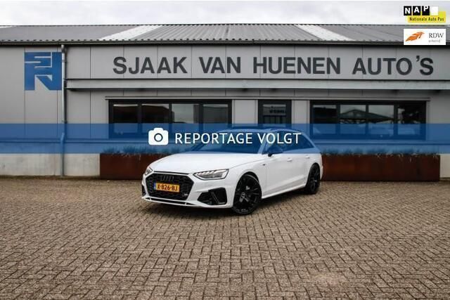 Wit Gebruikt 2020 Audi A4 Black Edition Stationwagen | € 38.950 (Iets duurder) - Afbeelding 1/4