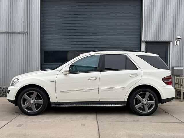 Occasion Mercedes 320 224 PK (164 kW) 2008 Wit SUV