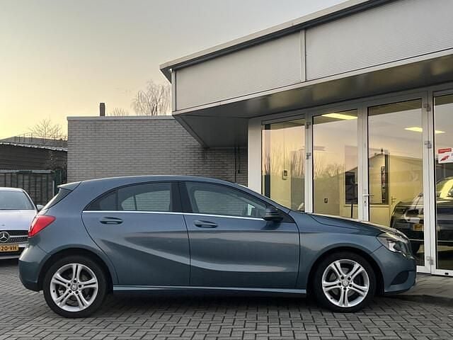 Occasion Mercedes A180 123 PK (90 kW) 2012 Blauw Hatchback