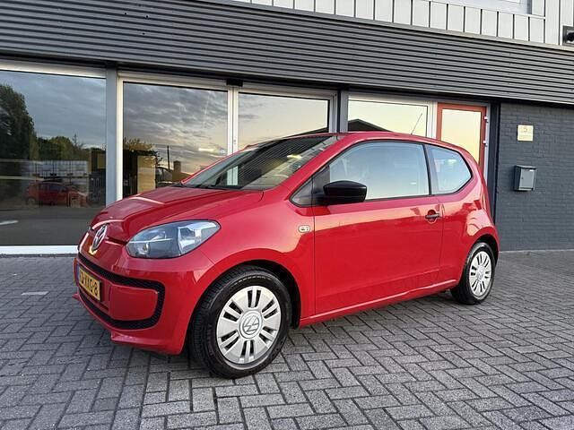 Rood Gebruikt 2012 VW up! take up! Hatchback | € 3.999 (Eerlijke prijs) - Afbeelding 1/4